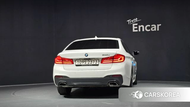 BMW 5 Series (G30) id 4446072 из Кореи 28