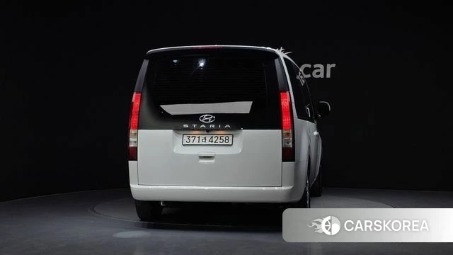 Hyundai Staria id 4382343 из Кореи 24