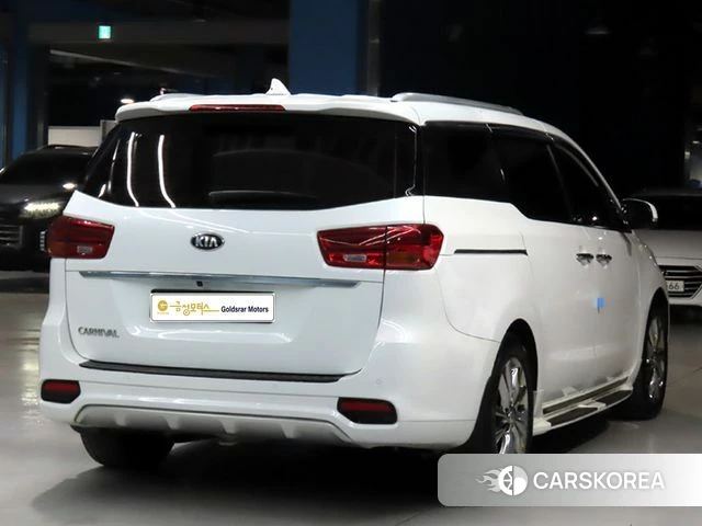 Kia The New Carnival id 4384991 из Кореи 14