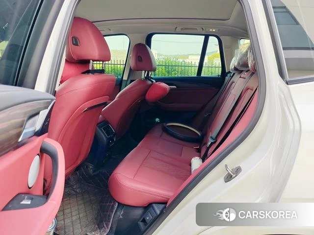 BMW X3 id 4368232 из Китая 16