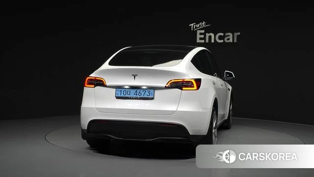 Tesla Model Y id 3909785 из Кореи 14