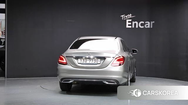 Mercedes-Benz C-Class W205 id 4698678 из Кореи 29