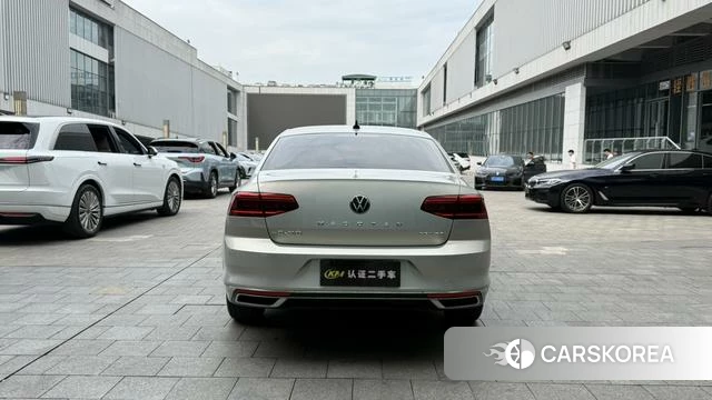 Volkswagen Magotan 2021 Шампань из Китая, фото 6