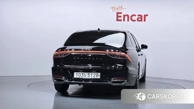 Hyundai The New Grandeur IG id 4855856 из Кореи 14
