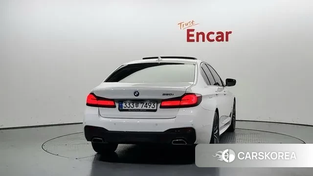 BMW 5 Series (G30) id 2964438 из Кореи 14