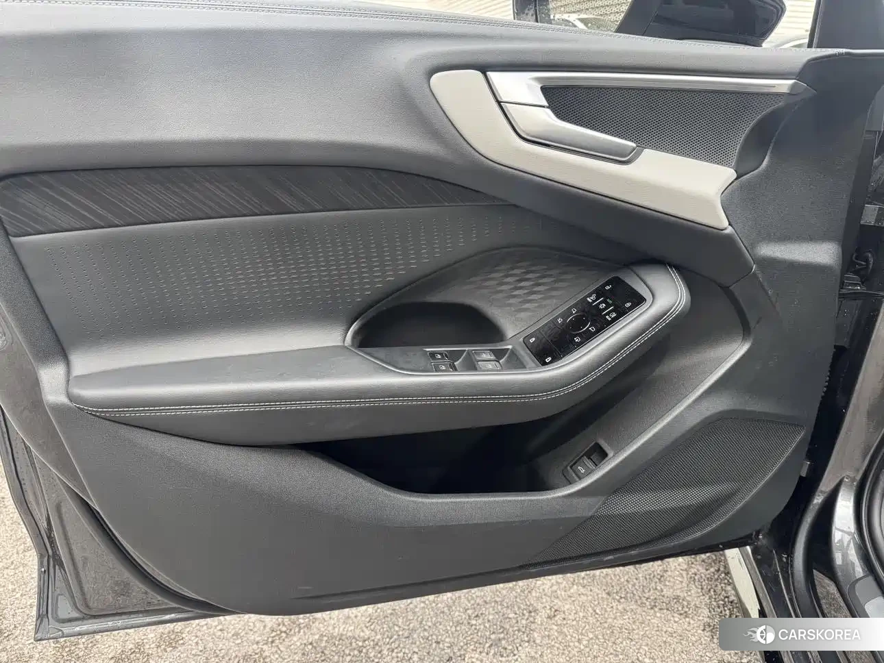 Audi A5L id 4654973 из Китая 20