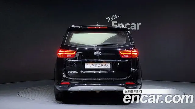 Kia The New Carnival id 2401334 из Кореи 14