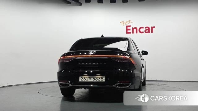 Hyundai The New Grandeur IG id 4726301 из Кореи 26