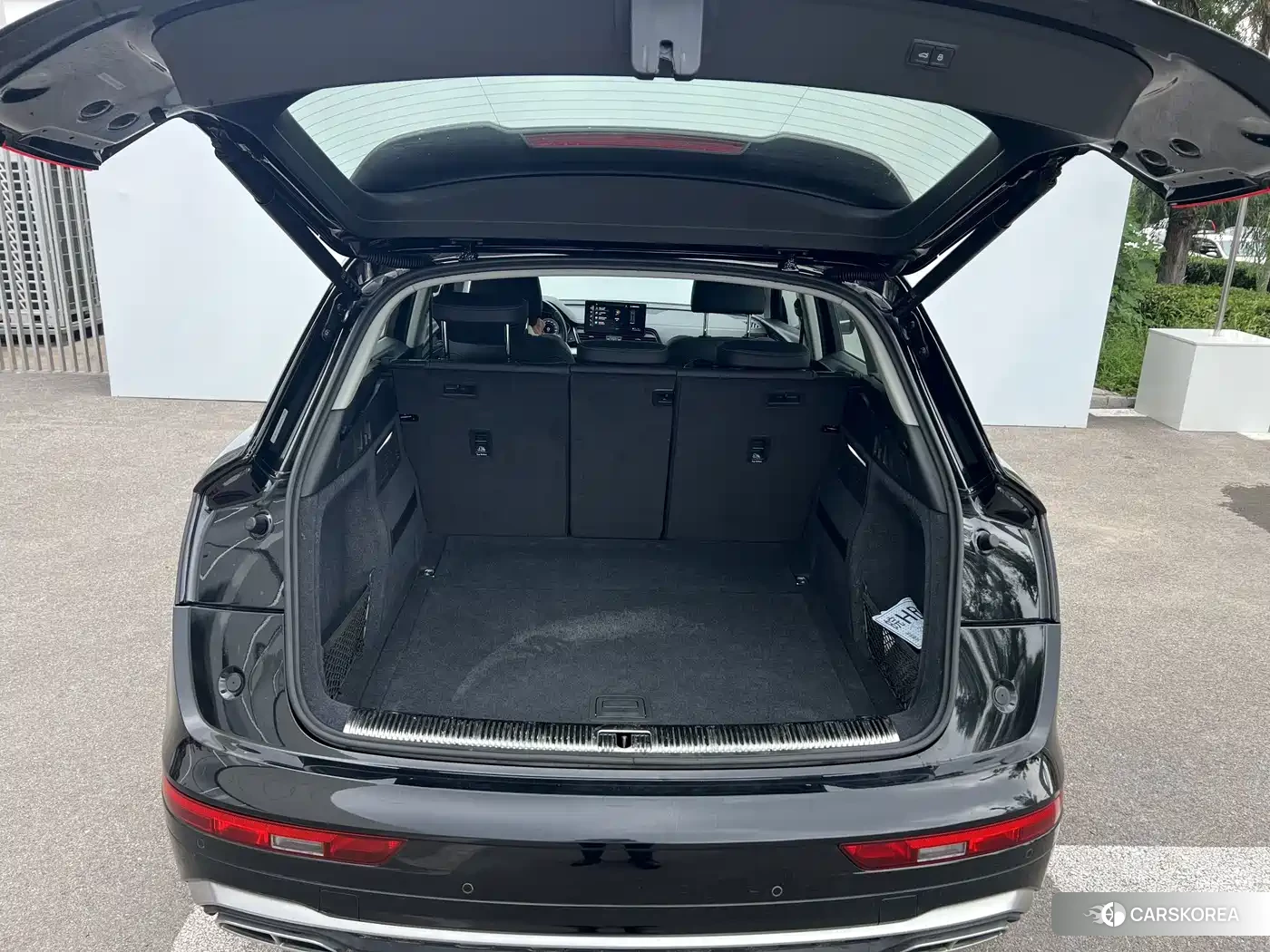 Audi Q5L id 4628239 из Китая 10