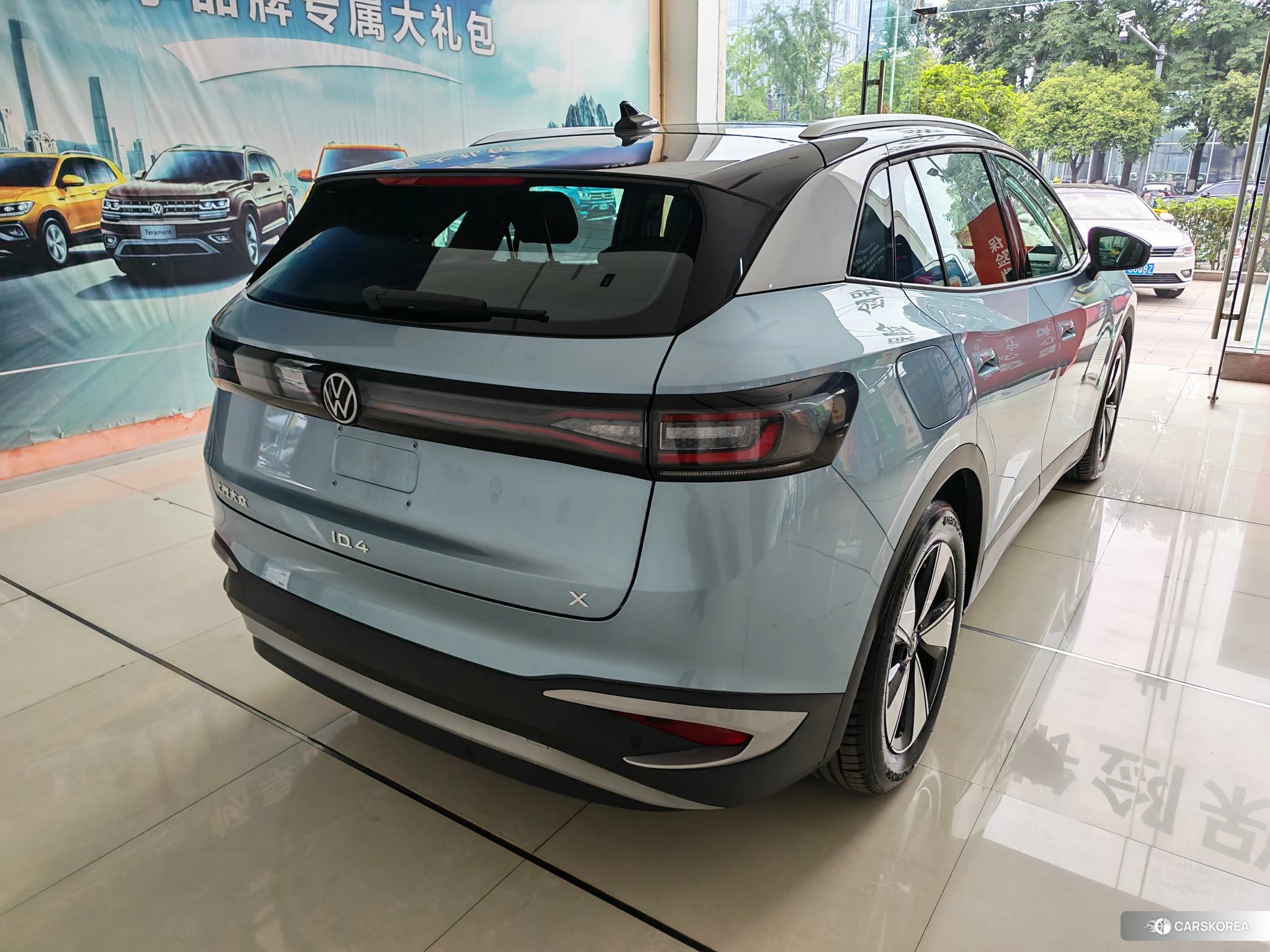 Volkswagen ID.4 X 2024 Синий из Китая, фото 4