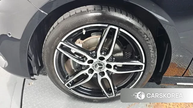 Mercedes-Benz A-Class W176 id 3193731 из Кореи 14