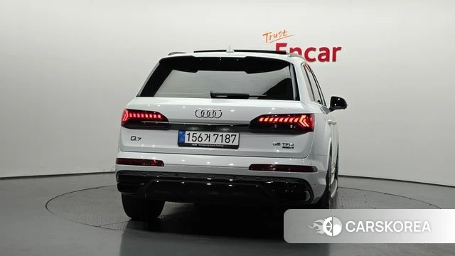 Audi Q7 (4M) id 4572635 из Кореи 14