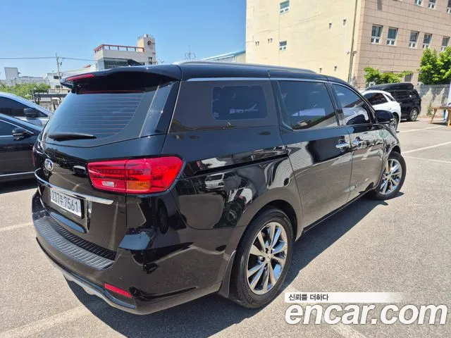 Kia The New Carnival id 2691707 из Кореи 14