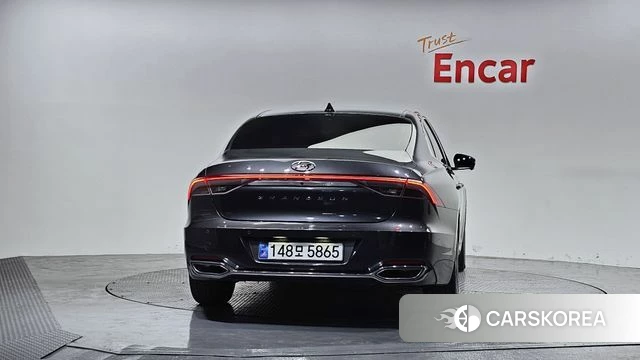 Hyundai The New Grandeur IG Hybrid id 4186832 из Кореи 25