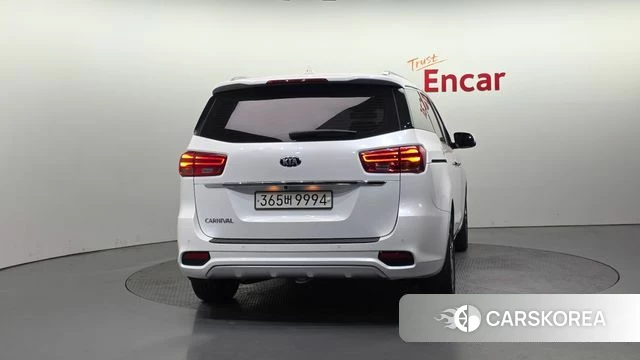 Kia The New Carnival id 3861382 из Кореи 14