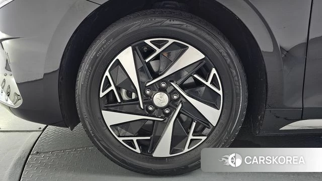Hyundai The New Grandeur IG Hybrid id 4388898 из Кореи 29