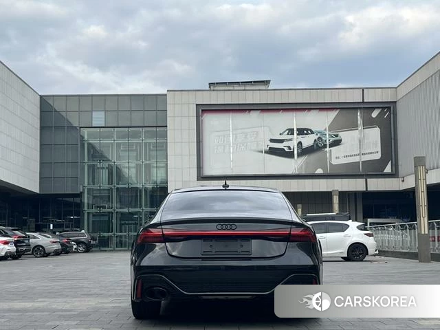 Audi A7 id 4276795 из Китая 8