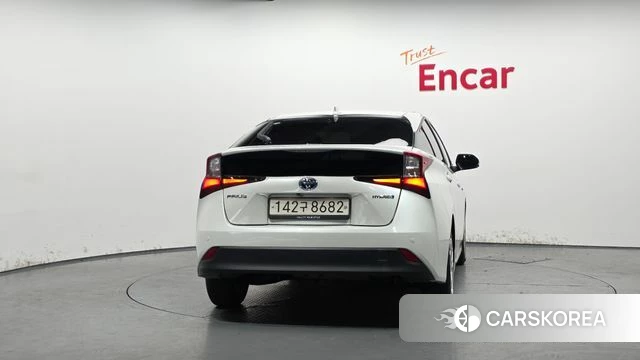 Toyota Prius 4th Generation id 3923587 из Кореи 14