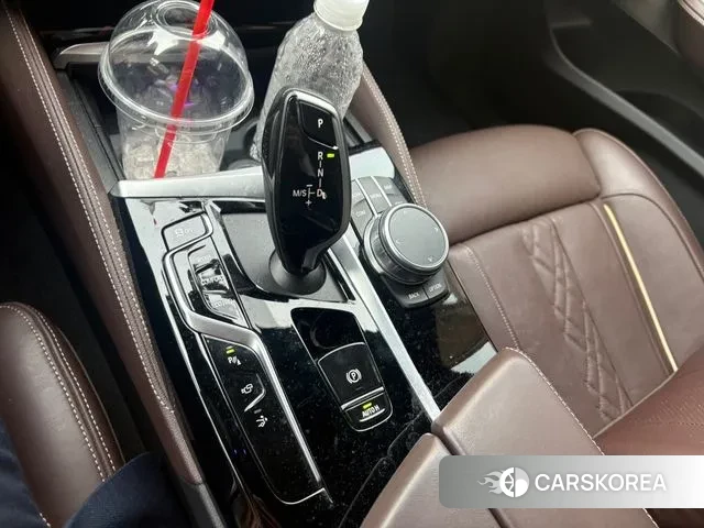 BMW 6 Series GT (G32) 2021 Белый из Кореи, фото 4