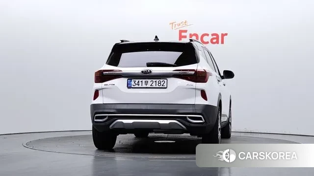 Kia Seltos id 3182696 из Кореи 14