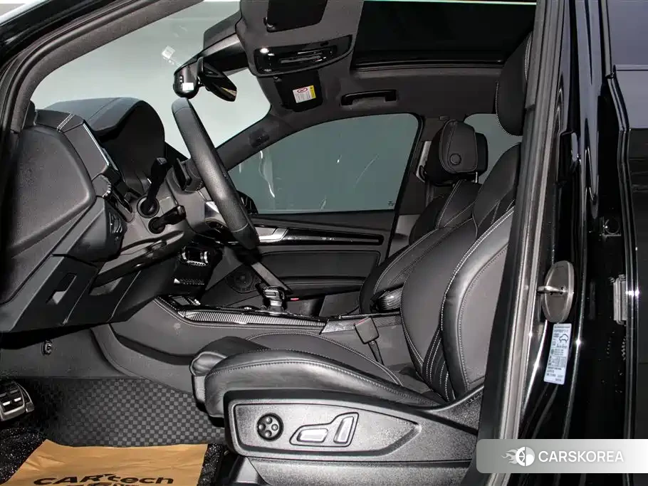 Audi Q5L id 4679505 из Китая 28