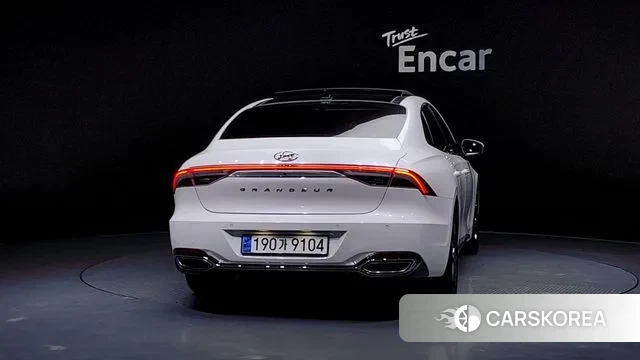 Hyundai The New Grandeur IG id 3412767 из Кореи 14