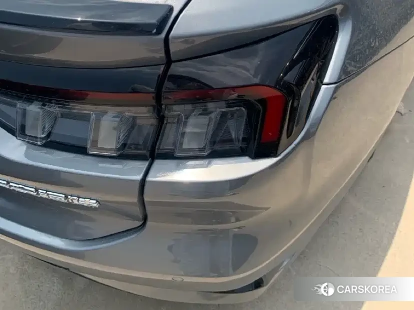 Ford Mondeo 2022 Silver/gray из Китая, фото 6