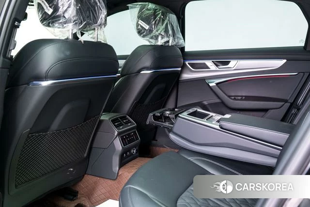 Audi A6L id 4263981 из Китая 21