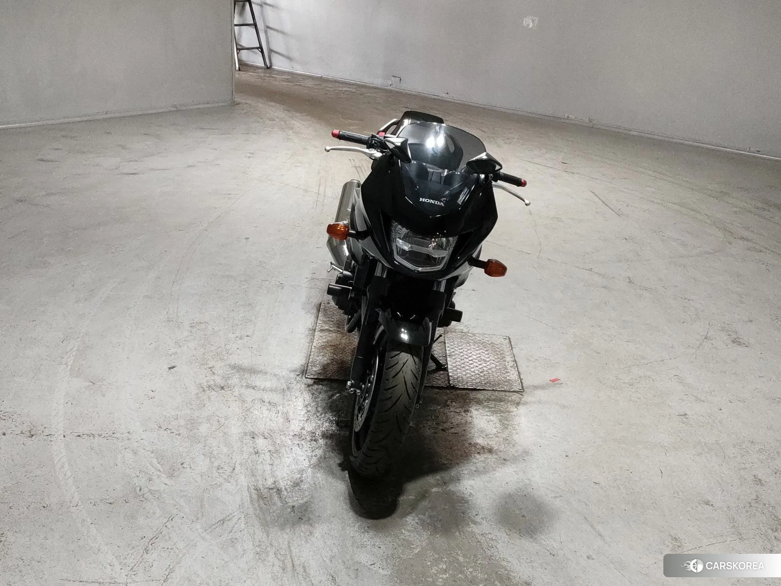 Проданный Honda CB400SF BOLDOR id 3949902 из Японии, фото 2