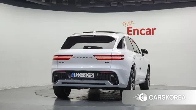 Genesis GV70 id 3394105 из Кореи 14