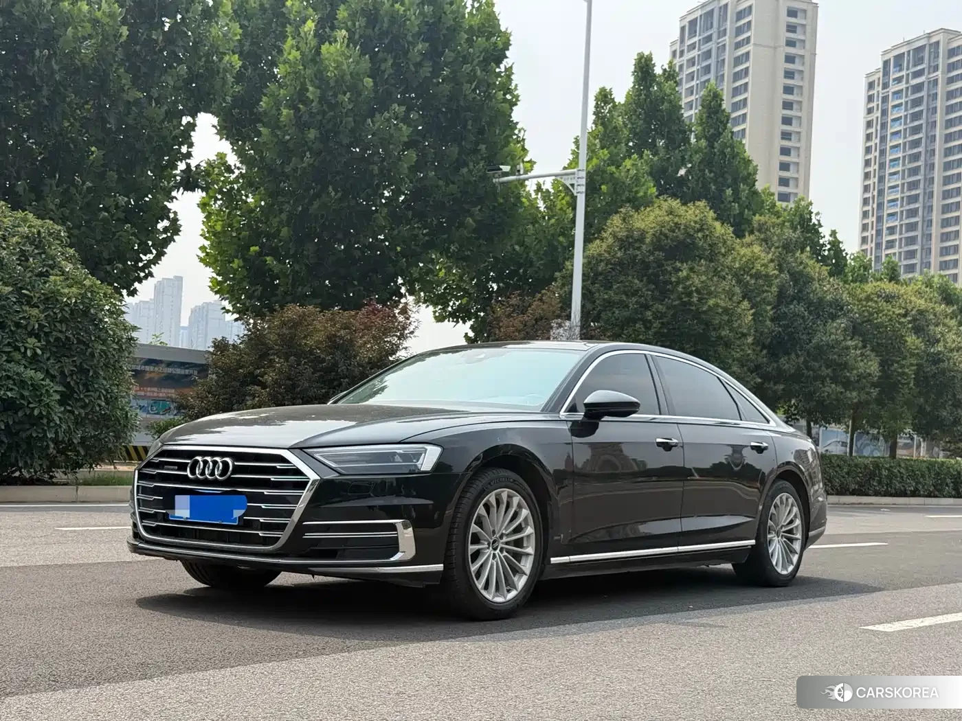 Audi A8 2021 Черный из Китая, фото 4