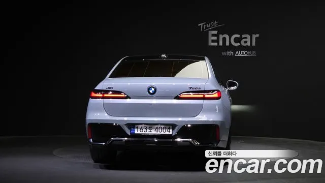 BMW 7 Series (G70) id 2837156 из Кореи 14