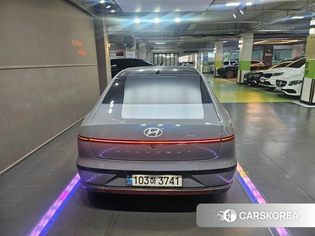 Hyundai Grandeur Hybrid (GN7) id 4414203 из Кореи 14