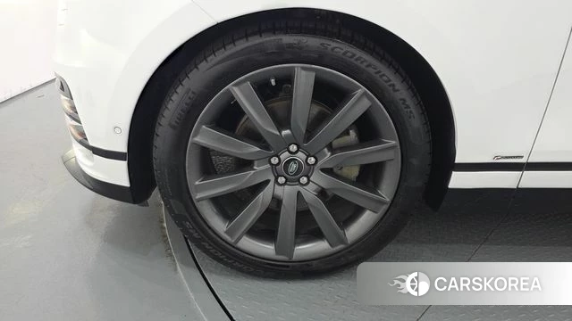 Land Rover Range Rover Velar id 4633332 из Кореи 27
