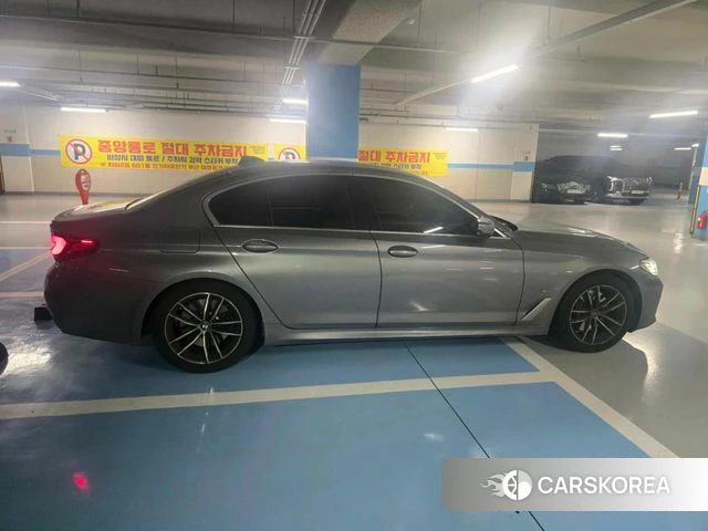 BMW 5 Series (G30) id 4905309 из Кореи 11