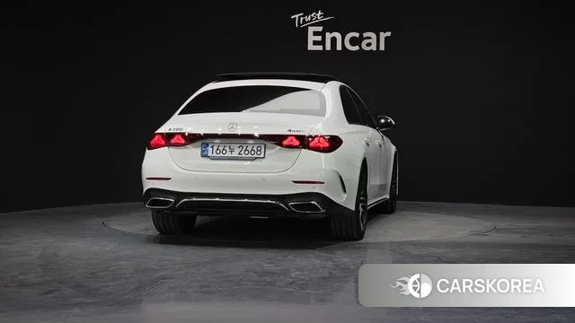 Mercedes-Benz E-Class W214 id 3353629 из Кореи 14