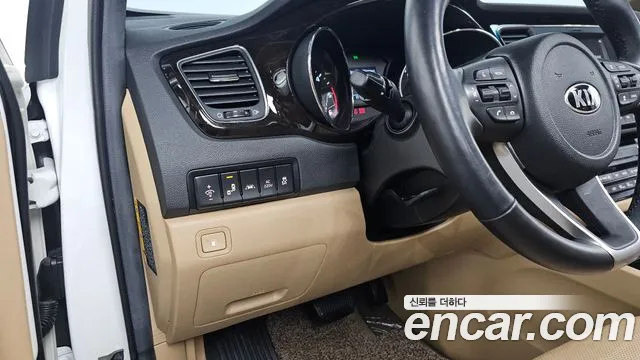 Kia The New Carnival id 2632834 из Кореи 14