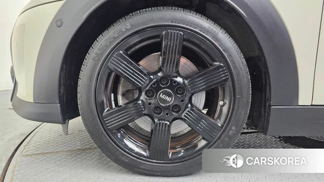 Mini Cooper S Convertible id 4631959 из Кореи 25
