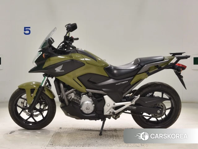 Проданный Honda NC700X DCT 2014 из Японии, фото 3