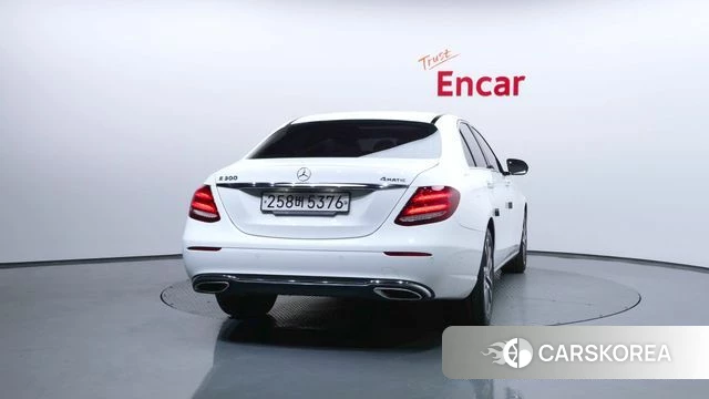 Mercedes-Benz E-Class W213 id 4390397 из Кореи 27