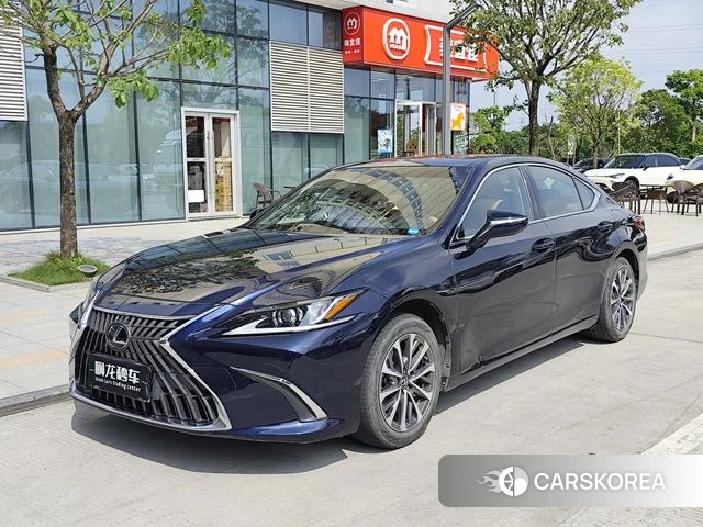 Lexus ES 2022 Синий из Китая, фото 4