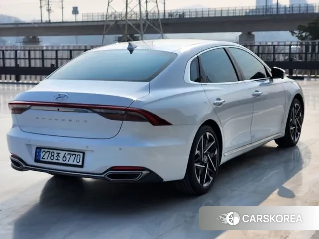 Hyundai The New Grandeur IG id 3764314 из Кореи 14