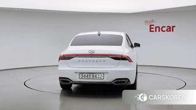 Hyundai The New Grandeur IG Hybrid id 4294467 из Кореи 14