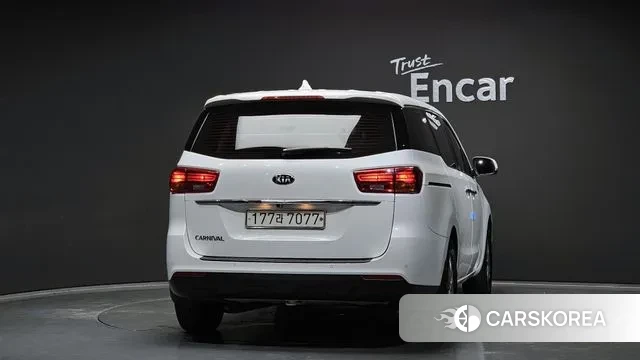 Kia The New Carnival id 3055590 из Кореи 14