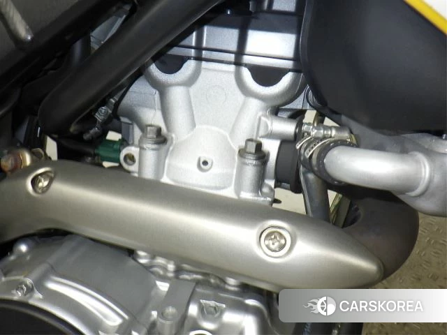Engine photo