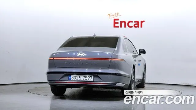 Hyundai Grandeur Hybrid (GN7) id 2712586 из Кореи 14