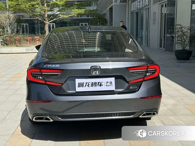 Honda Accord id 3920462 из Китая 19