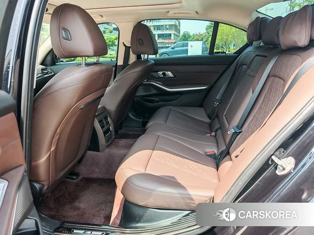 BMW 3 series 2024 Черный из Китая, фото 6