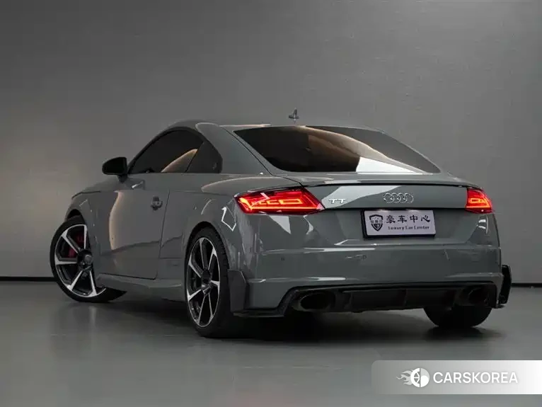 Audi TT RS id 4600904 из Китая 7