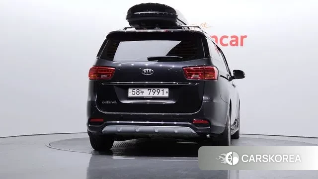 Kia The New Carnival id 3672502 из Кореи 14